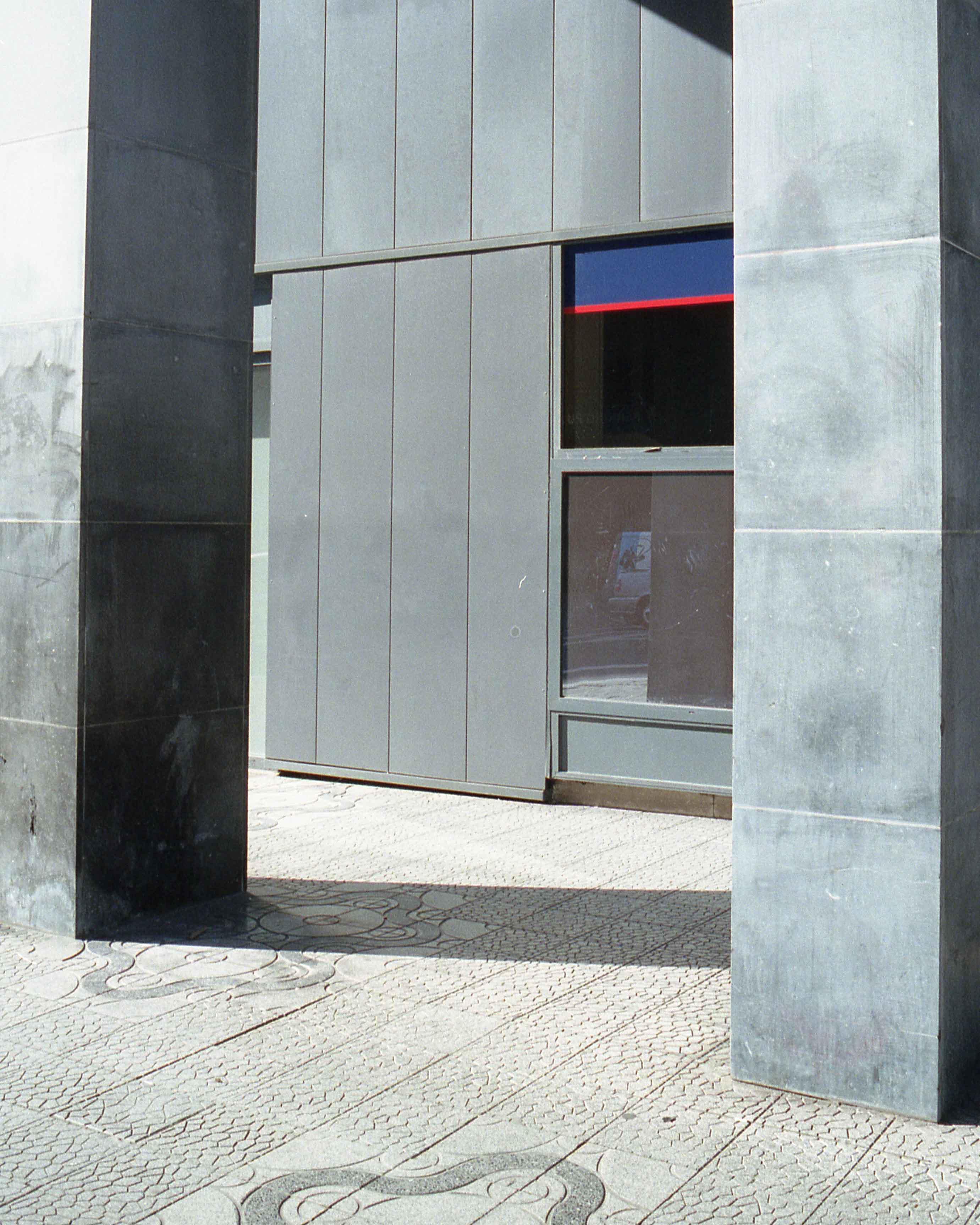 Empty Cyril Gourdin Photo photography art fashion mode France Paris RLLNGR rllngr design 